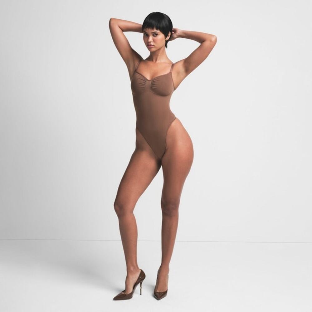 SKIMS SEAMLESS SCULPT Thong Bodysuit - Jasper Size M NWT #0015